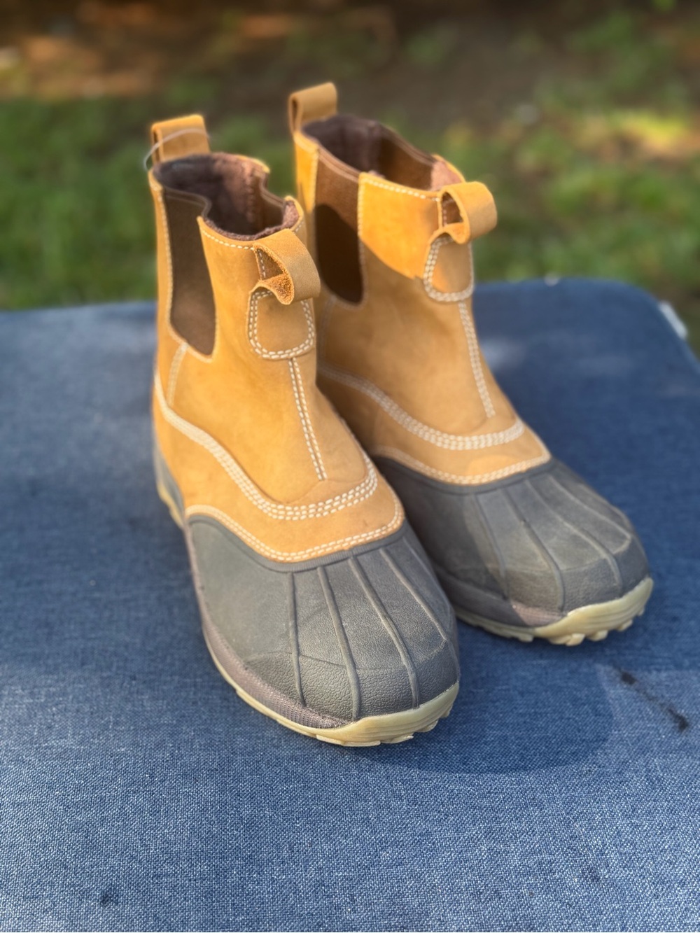 L.L. Bean Men's Two-Tone Tan and Dark Gray Rain & Snow Boots- Slip on -9